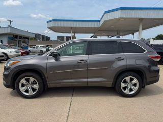 Image of 2015 TOYOTA HIGHLANDER