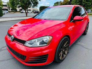 Image of 2016 VOLKSWAGEN GOLF GTI