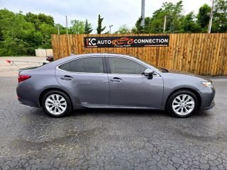 2013 LEXUS ES 300H