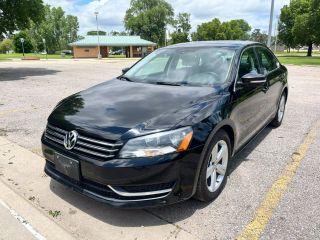 2013 VOLKSWAGEN PASSAT SE