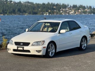 Image of 2005 LEXUS IS