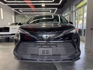 Image of 2022 TOYOTA SIENNA