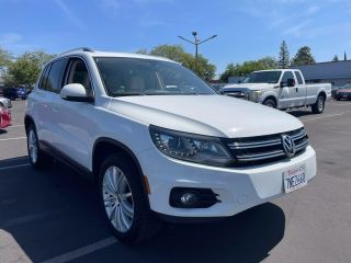 Image of 2016 VOLKSWAGEN TIGUAN