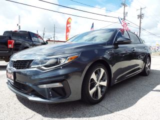 2019 KIA OPTIMA S