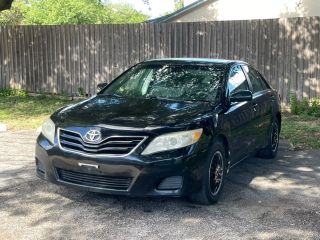 Image of 2010 TOYOTA CAMRY