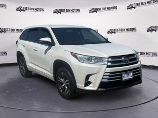 Image of 2017 TOYOTA HIGHLANDER