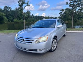 2005 TOYOTA AVALON LIMITED