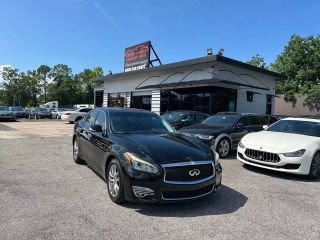 Image of 2015 INFINITI Q70