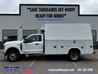 Image of 2024 FORD F350 SUPER DUTY REGULAR CAB & CHASSIS