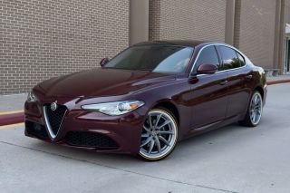 Image of 2017 ALFA ROMEO GIULIA