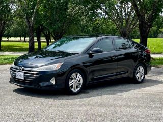 Image of 2019 HYUNDAI ELANTRA