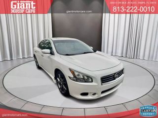2014 NISSAN MAXIMA - Giant Motor Cars