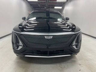 2025 CADILLAC LYRIQ LUXURY 2