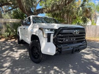 2025 TOYOTA TUNDRA CREWMAX PICKUP WHITE AUTOMATIC - Tampa Trucks