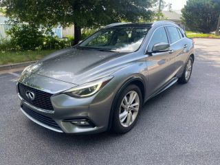 2017 INFINITI QX30 PREMIUM
