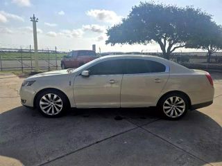 2014 LINCOLN MKS BASE