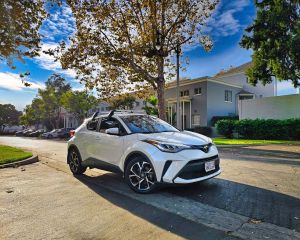 Image of 2020 TOYOTA C-HR