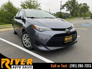 2017 TOYOTA COROLLA SE