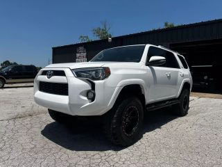 2018 TOYOTA 4RUNNER SR5
