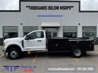 Image of 2024 FORD F350 SUPER DUTY REGULAR CAB & CHASSIS