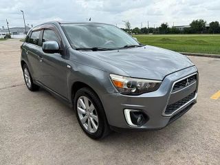 2015 MITSUBISHI OUTLANDER SE