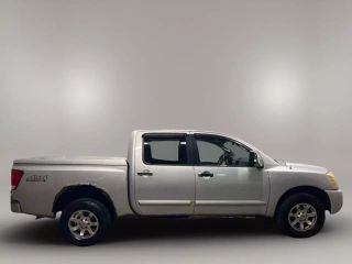 2004 NISSAN TITAN CREW CAB - Image
