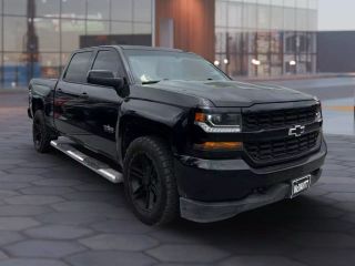 Image of 2018 CHEVROLET SILVERADO 1500 CREW CAB