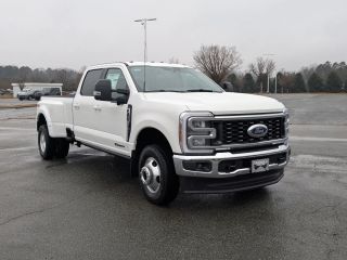 2025 FORD F-350 SUPER DUTY LARIAT