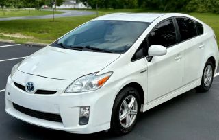 Image of 2010 TOYOTA PRIUS III HATCHBACK 4D