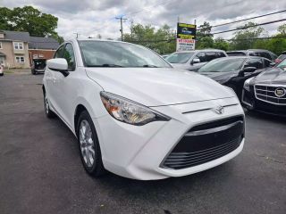 2017 TOYOTA YARIS IA BASE