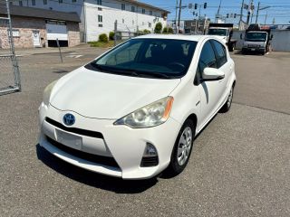 Image of 2012 TOYOTA PRIUS C