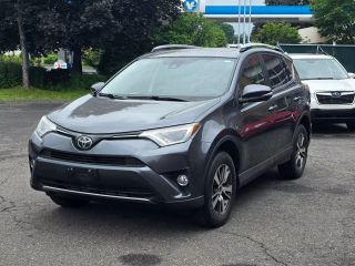 Image of 2017 TOYOTA RAV4