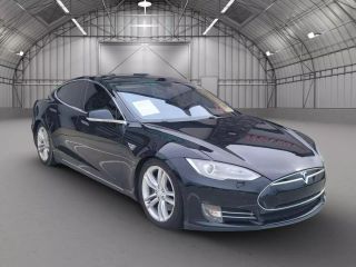 Image of 2013 TESLA MODEL S