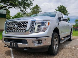 2017 NISSAN TITAN XD SL