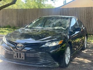 Image of 2019 TOYOTA CAMRY