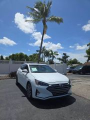 Image of 2020 HYUNDAI ELANTRA