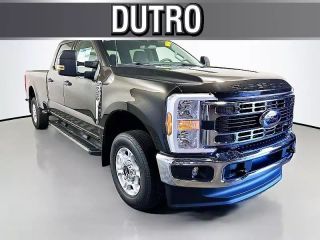 2025 FORD F250 SUPER DUTY CREW CAB XL PICKUP 4D 6 3/4 FT