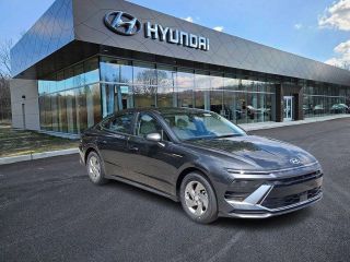 2025 HYUNDAI SONATA SE SEDAN 4D