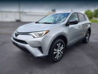 Image of 2018 TOYOTA RAV4 LE SPORT UTILITY 4D