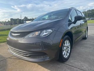 2020 CHRYSLER VOYAGER LXI
