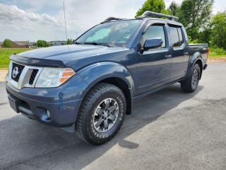 Image of 2018 NISSAN FRONTIER CREW CAB PRO-4X PICKUP 4D 5 FT