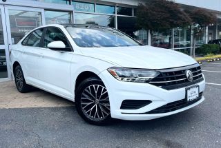 2019 VOLKSWAGEN JETTA SEDAN 4-CYL, TURBO, 1.4 LITER 1.4T SE SEDAN 4D at Panda Autos - used cars for sale in Vienna, VA.