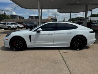 Image of 2018 PORSCHE PANAMERA