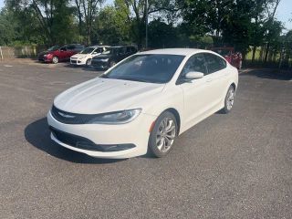 2016 CHRYSLER 200 200S