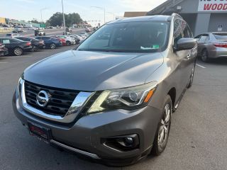 Image of 2017 NISSAN PATHFINDER