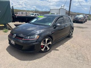 2017 VOLKSWAGEN GOLF GTI SE