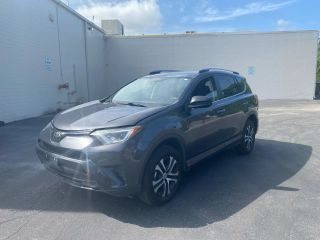 Image of 2018 TOYOTA RAV4
