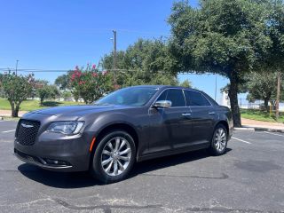 2019 CHRYSLER 300 LIMITED
