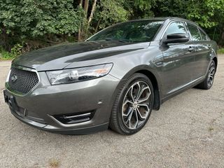 2016 FORD TAURUS SHO