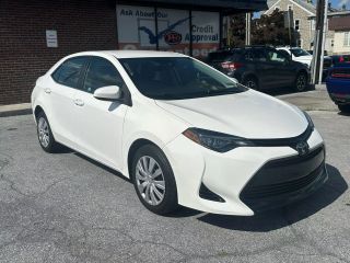 2017 TOYOTA COROLLA LE
